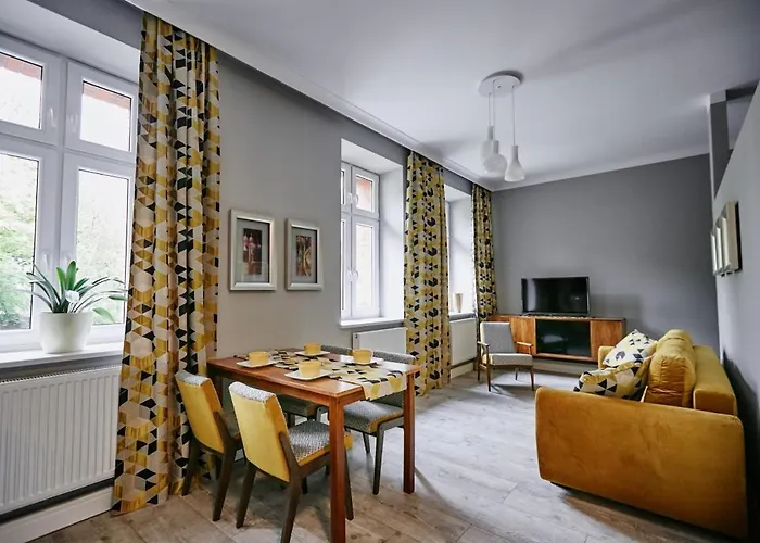 Zolty De Lux Dla 2 Osob Katowice דירה שורזוב