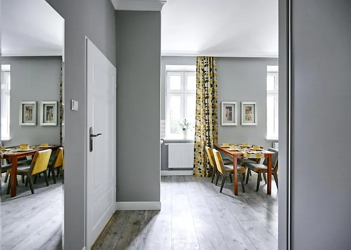 Zolty De Lux Dla 2 Osob Katowice שורזוב